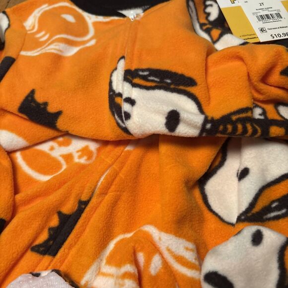 NWT Peanut Halloween 1 Piece Cotton Fleece Footed Pajamas Size: 2 T - Picture 2 of 7